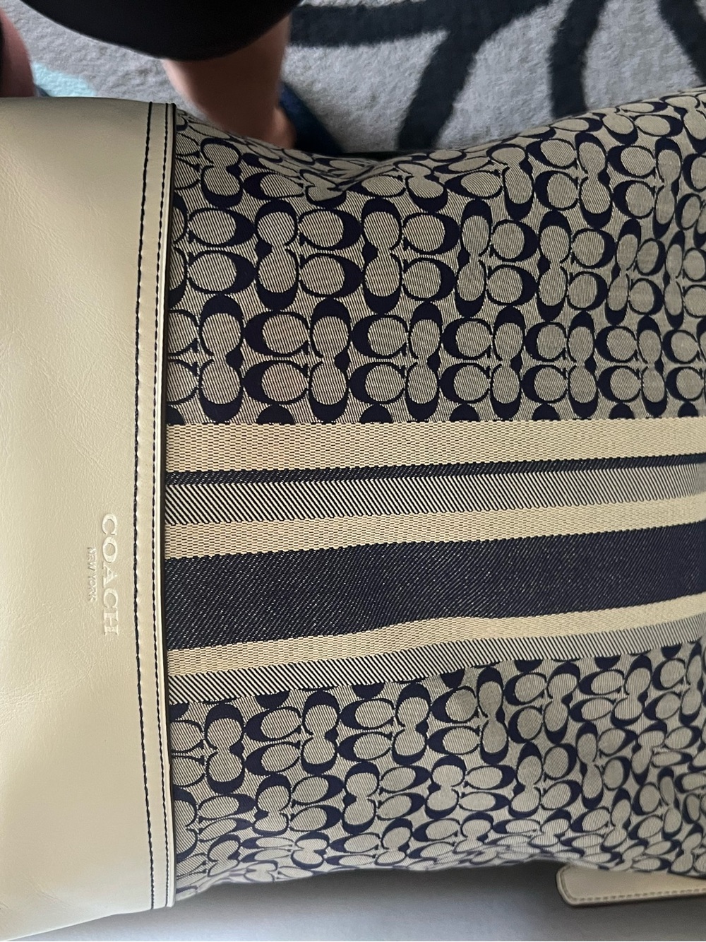 Coach Signature Canvas Stripe Hobo Duffle Bag in Navy and White - Picture 11 of 16